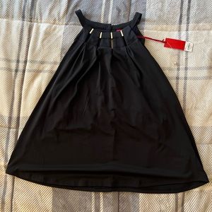 Jennifer Lopez Kohl’s Black Hardware Necklace Top